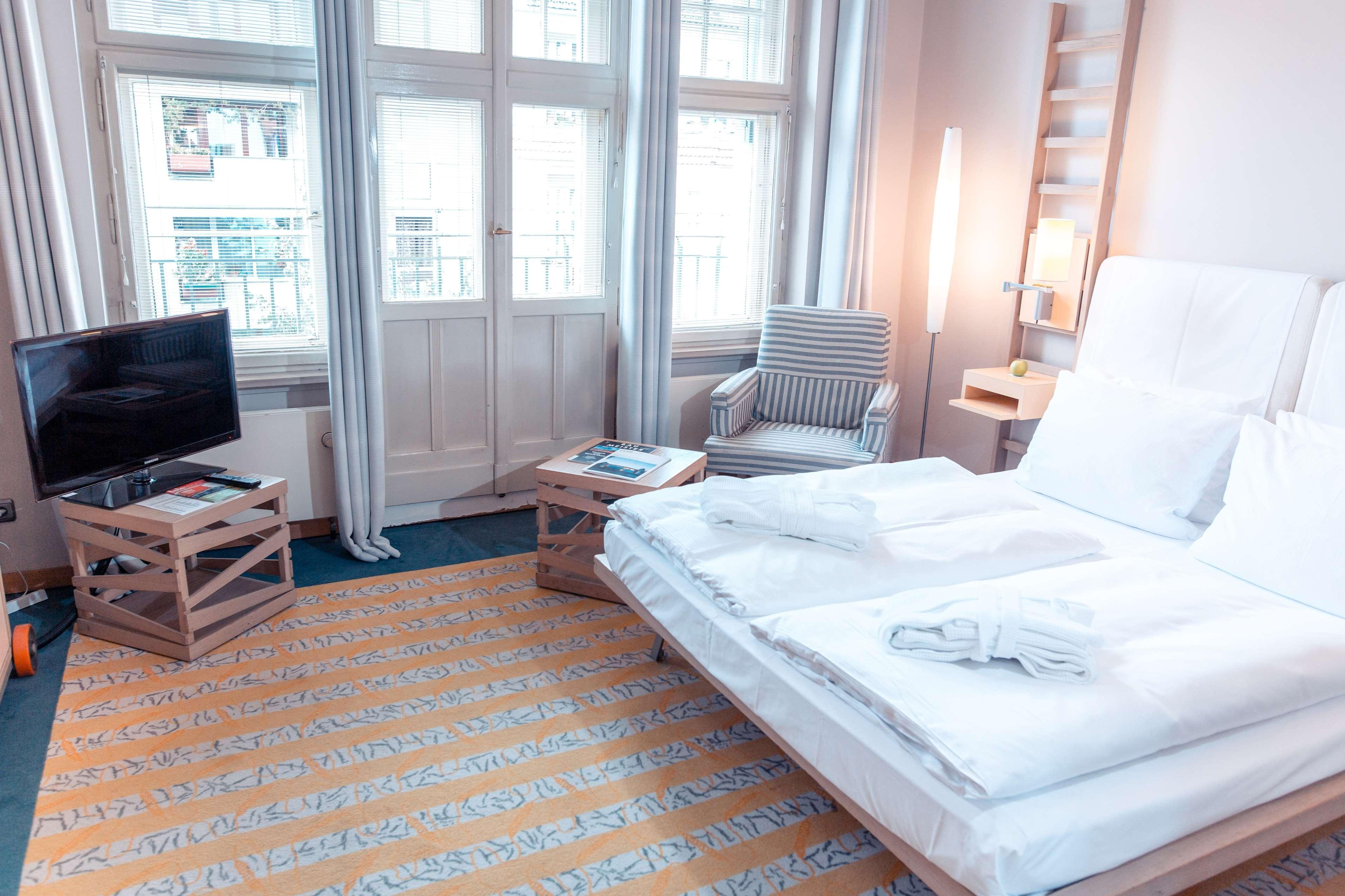 Hotel Bleibtreu Berlin By Golden Tulip Экстерьер фото