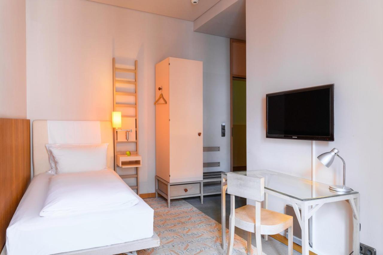 Hotel Bleibtreu Berlin By Golden Tulip Экстерьер фото