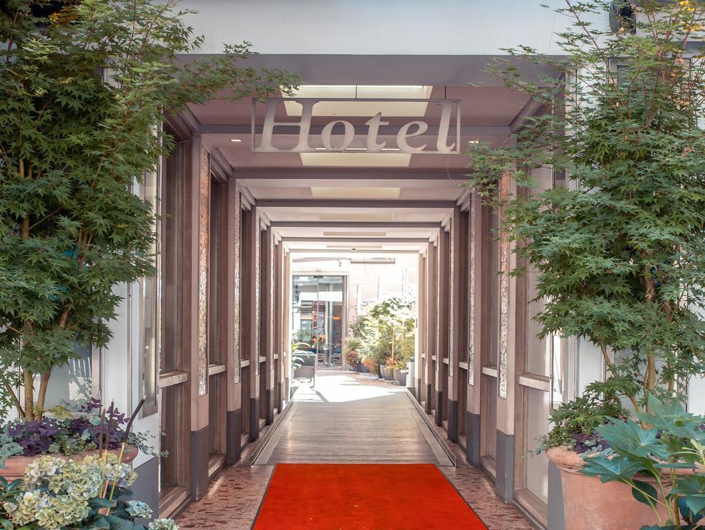 Hotel Bleibtreu Berlin By Golden Tulip Экстерьер фото